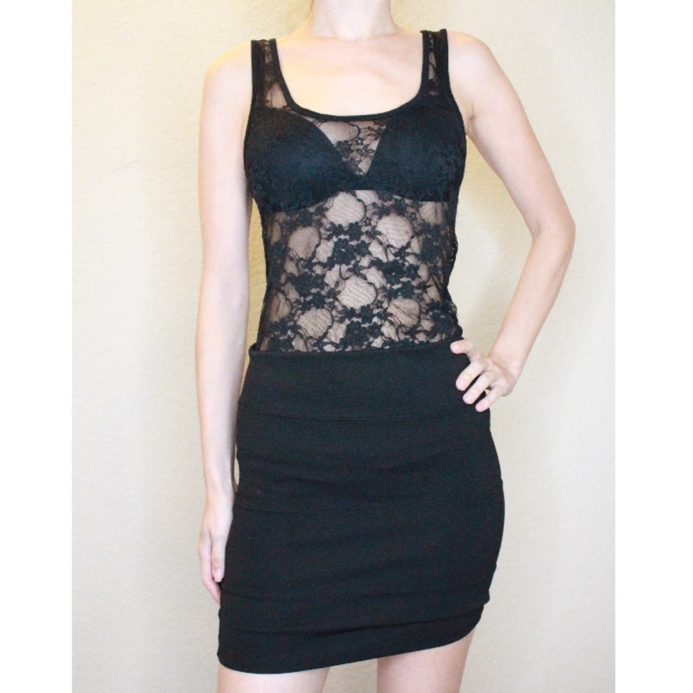 Kimchi Blue Black Sheer Lace Floral Tank